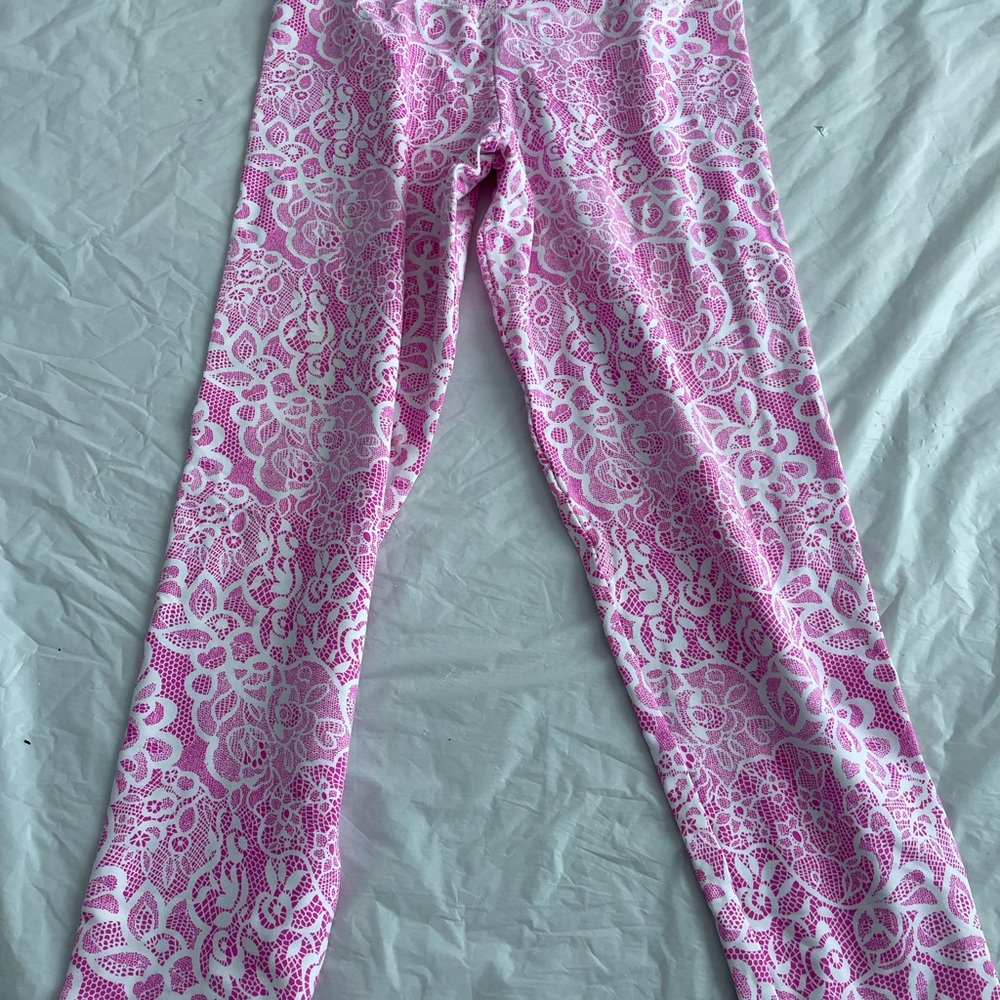 Pink leggings